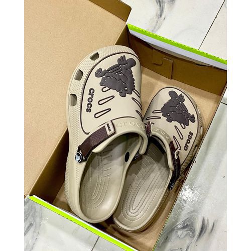 Crocs crocodile 7a Quality Replicas are the first copy products such as copycats shoes, watches, clothing, bags, and electronics. Crocs crocodile