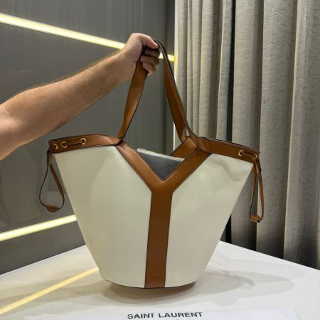 Home 7a Quality Replicas are the first copy products such as copycats shoes, watches, clothing, bags, and electronics. YVES SAINT LAURENT Y TOTE BAG BEIGE&BROWN WITH DUST BAG